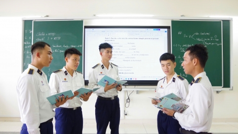 Binh nhất Nguyễn Lê Thành Triết: Vượt gian khó thực hiện ước mơ người lính biển