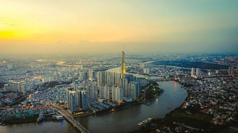 Thời sự 12h 4/7/2026: Kinh tế Việt Nam, điểm sáng tăng trưởng trước những thách thức