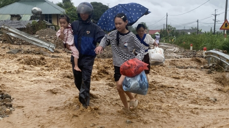 Lũ ống, lũ quét tại Lai Châu làm 3 người mất tích, hàng trăm ngôi nhà bị hư hỏng, cuốn trôi