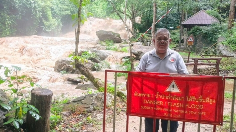 Dải áp thấp gây mưa lớn tại Thái Lan, nhiều điểm du lịch nổi tiếng đóng cửa do lũ quét