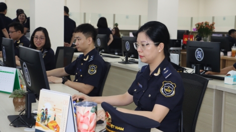 Thông quan tập trung giúp giảm thời gian làm thủ tục, tăng thu ngân sách