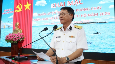 Vùng 4 Hải quân huấn luyện nâng cao năng lực PCCC và cứu nạn, cứu hộ
