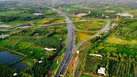 Gỡ điểm nghẽn, đẩy tiến độ cao tốc phía Nam