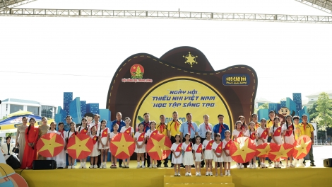 Gần 2.000 thiếu nhi tham gia ngày hội  “Thiếu nhi Việt Nam - Học tập sáng tạo”