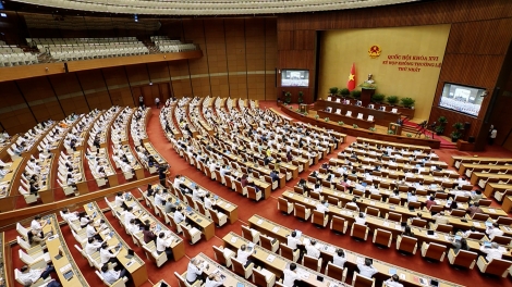 Quốc hội thông qua nhóm chính sách miễn, loại trừ trách nhiệm hình sự với cán bộ dám nghĩ, dám làm
