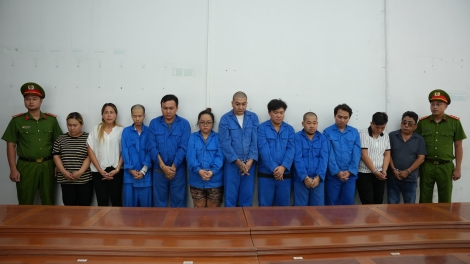 Khởi tố 11 bị can liên quan đường dây mua bán thận
