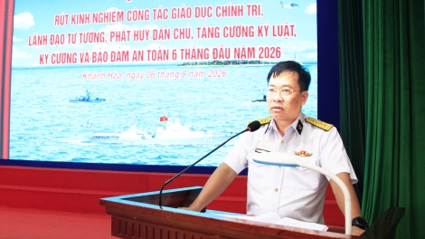 Lữ đoàn 162 phát huy hiệu quả mô hình giáo dục chính trị, quản lý tư tưởng