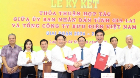 Gia Lai và Vietnam Post ký kết hợp xây dựng hạ tầng số, phát triển kinh tế số 