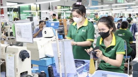 Giảm thuế để có thêm dư địa phát triển