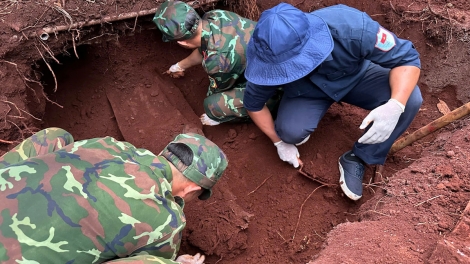 Ngày đầu ra quân, Đội K76 tìm thấy 1 hài cốt liệt sĩ ở Đồng Nai