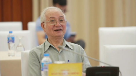 "Loạn" biển hiệu tiếng nước ngoài: Đã đến lúc chấn chỉnh