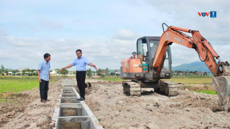 Học Bác từ gương mẫu đi đầu đến lấy dân làm gốc