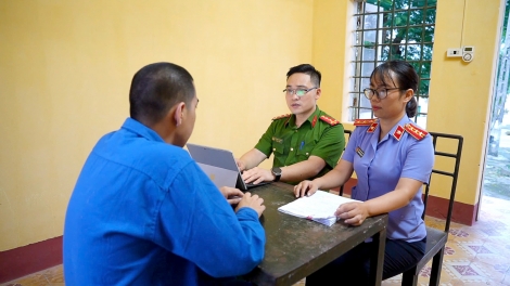 Tấm lá chắn trên không gian mạng