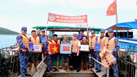 Quyết liệt từ bờ, siết chặt trên biển để gỡ “thẻ vàng” IUU 