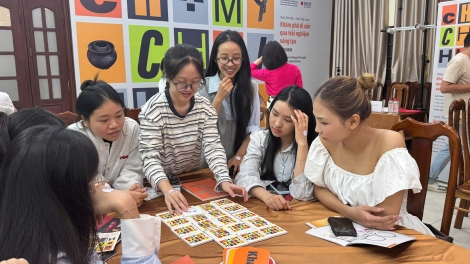 “Chạm - Chơi - Hiểu: Khám phá di sản qua trải nghiệm sáng tạo"
