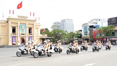 Hải Phòng giữ nhịp giao thông trong những ngày cao điểm.	