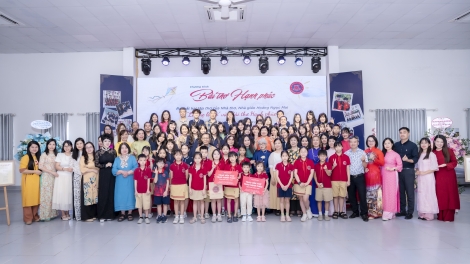 Khi những người yêu văn chương gặp nhau quanh những bài thơ của trẻ
