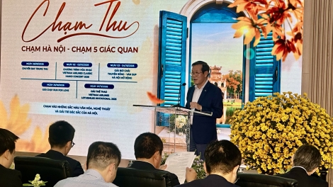 “Chạm thu Hà Nội”- kết nối phát triển du lịch, văn hoá