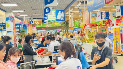 Phát huy lợi thế của thị trường nội địa đóng góp cho mục tiêu tăng trưởng “2 con số” 