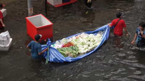 Lũ lụt tại Bangkok (Thái Lan) bắt đầu rút, hàng trăm nghìn hộ dân vẫn bị ảnh hưởng