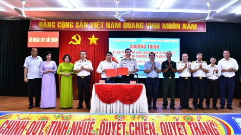 Lữ đoàn 167 và phường Long Trường tăng cường phối hợp, thắt chặt tình quân dân