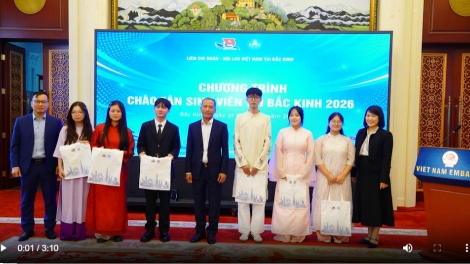 “Đột phá 57 - Kết nối 23” – Đưa Nghị quyết chiến lược đến tân sinh viên Việt Nam tại Bắc Kinh