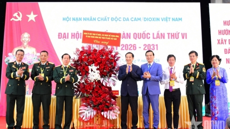Trung tướng Nguyễn Hữu Chính tái đắc cử Chủ tịch Hội NNCĐDC/dioxin Việt Nam
