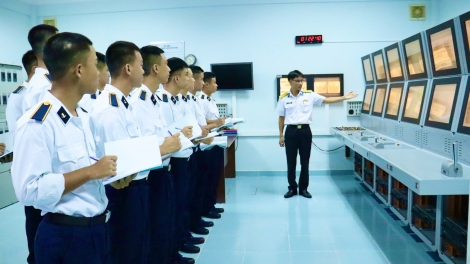 Từ truyền thống đến tri thức - Hành trang của học viên Khóa 71 Học viện Hải quân