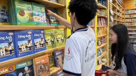 Thời sự 18h 19/9/2026:Thủ tướng chỉ đạo huy động tất cả nguồn lực, in ấn, cung ứng đủ sách giáo khoa