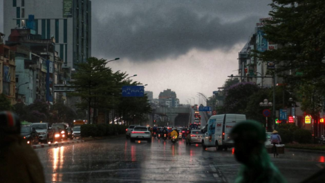 Dự báo thời tiết ngày 28/10/2026: Miền Trung mưa lớn, Hà Nội có mưa dông