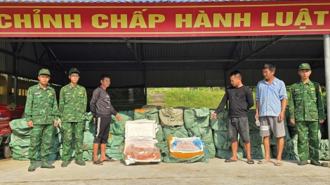 Quảng Ninh: Bắt giữ hơn 6 tấn thực phẩm đông lạnh không rõ nguồn gốc