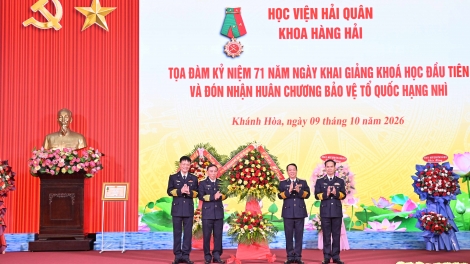 Khoa Hàng hải, Học viện Hải quân đón nhận Huân chương Bảo vệ Tổ quốc hạng Nhì