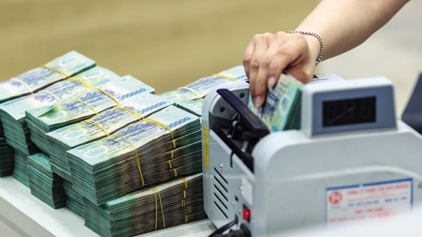 Giảm lãi suất, khơi thông dòng vốn cho tăng trưởng