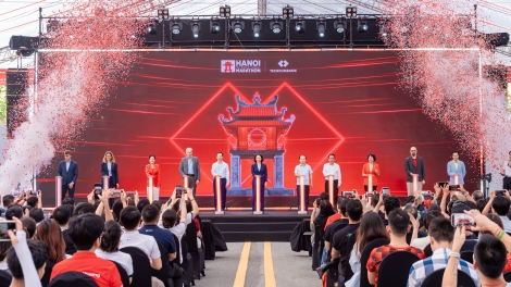 Khai mạc Giải Marathon Quốc tế Hà Nội Techcombank mùa thứ 5
