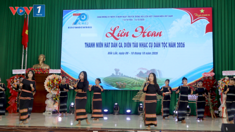 Thanh niên Đắk Lắk tiếp nối nhịp chiêng, điệu dân ca