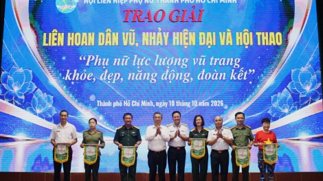 Phụ nữ lực lượng vũ trang: Đoàn kết, năng động, lan tỏa nghĩa tình