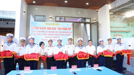 Vùng 4 Hải quân bàn giao 2 nhà đồng đội, hỗ trợ quân nhân an cư