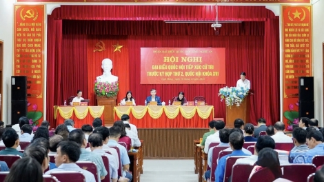 Đ/c Đoàn Minh Huấn tiếp xúc cử tri phường Vinh Hưng, tỉnh Nghệ An