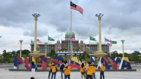 Malaysia chạy đua với thời gian trước nguy cơ già hóa dân số