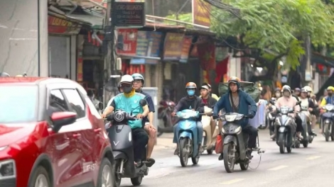 Dự báo thời tiết ngày 23/10: Bắc Bộ nắng nóng, Nam Bộ chiều tối có mưa dông