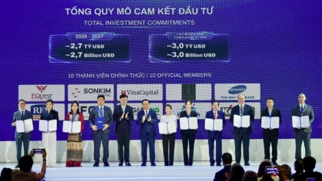 VIFC-HCMC công nhận tư cách thành viên đầu tiên cho 10 công ty holding