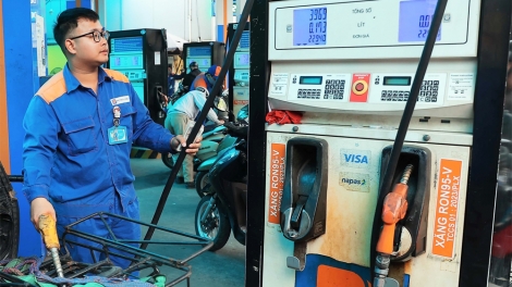 Thời sự 12h 15/10/2026: Đề xuất dừng trích Quỹ bình ổn giá xăng dầu từ năm 2027