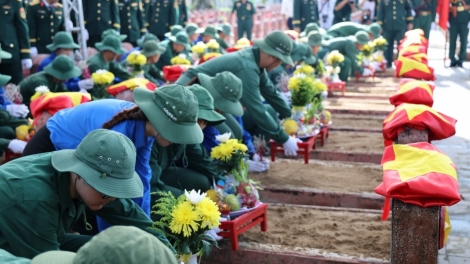 Thời sự 18h 12/10/2026: Chiến dịch 500 ngày đêm- Những cuộc trở về, những gia đình còn chờ đợi