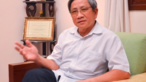Trồng cây, trồng người. (12/02/2016)