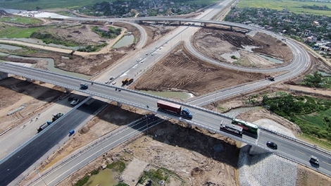 Tăng cường giám sát các dự án đầu tư công (21/12/2015)