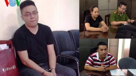 Bộ Công an bắt 4 nghi can điều hành đường dây cờ bạc trực tuyến nghìn tỷ đồng (Thời sự chiều 22/12/2015)