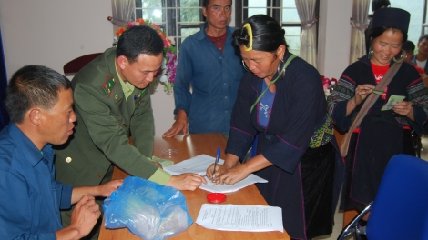 Từ chi trả dịch vụ môi trường rừng đến đồng quản lý rừng và vai trò của người dân (14/1/2016)