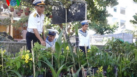 Các cán bộ chiến sỹ hải đảo vui đón Tết (1/2/2016)