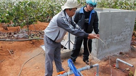 Các giải pháp tích trữ và khai thác nước ở vùng khô hạn và xâm nhập mặn (17/3/2016)