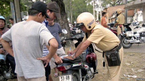 Cảnh báo từ việc cho mượn phương tiện giao thông (25/3/2016)